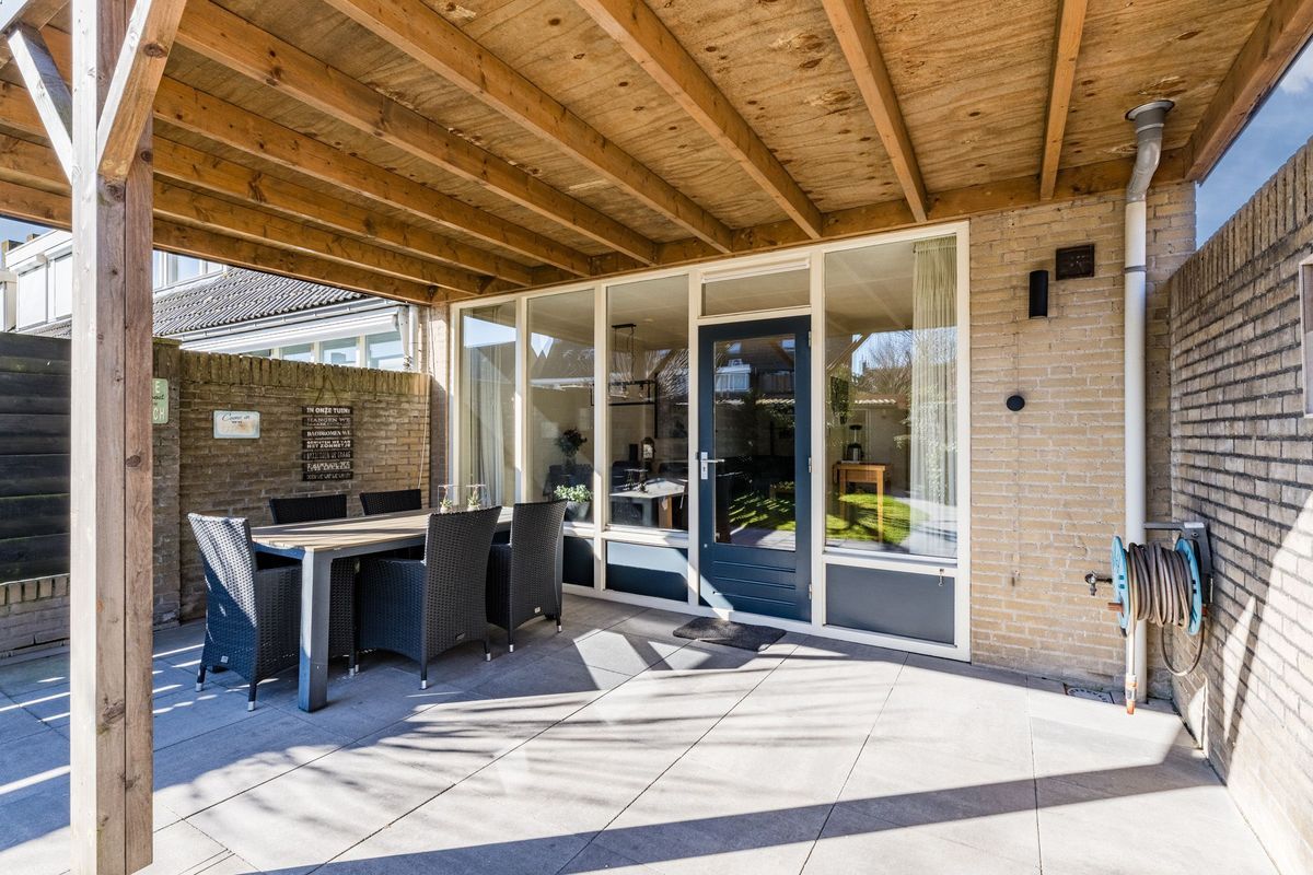 Pastoor van de Boschstraat 1 Photo Blur 13