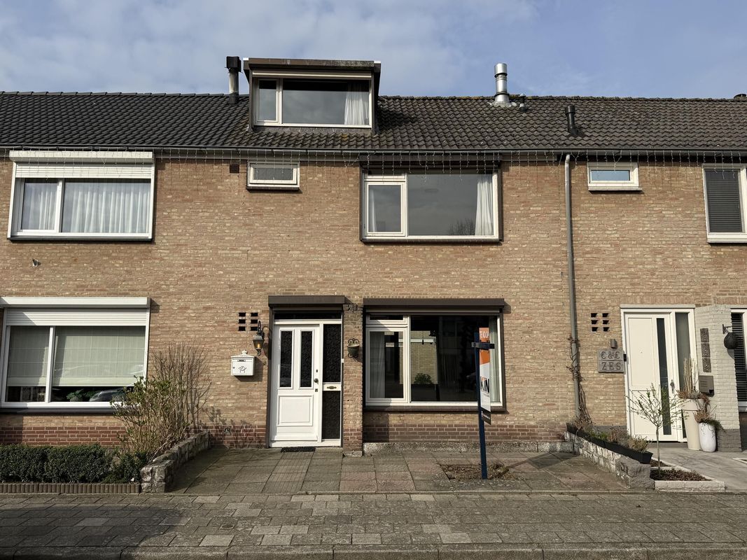 Beringstraat 8 Photo Blur 0