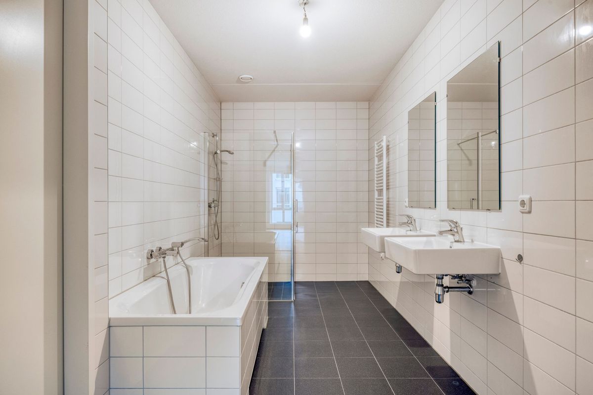 Piusplein 28 - 25 Photo Blur 20