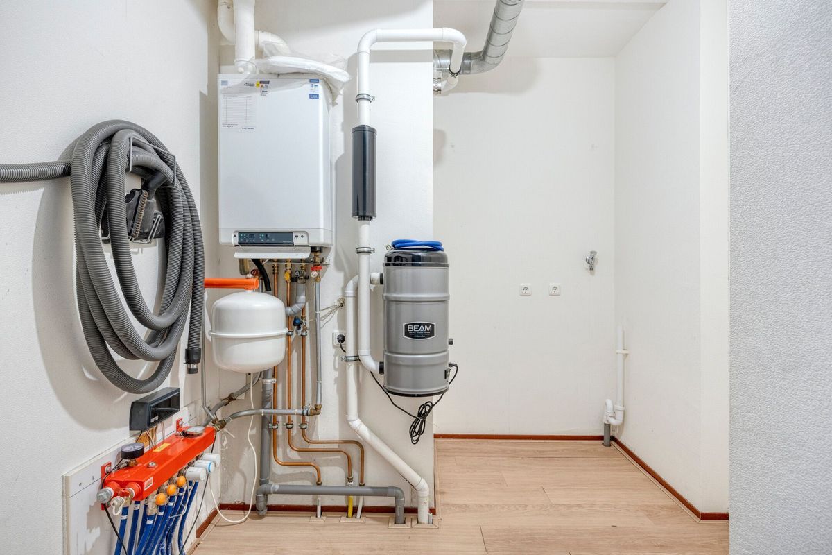 Piusplein 28 - 25 Photo Blur 23