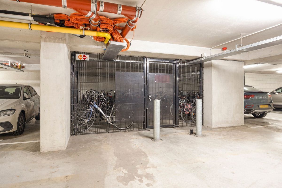 Piusplein 28 - 25 Photo Blur 27