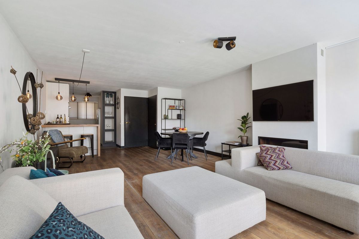 t' Sas 22 Photo Blur 7