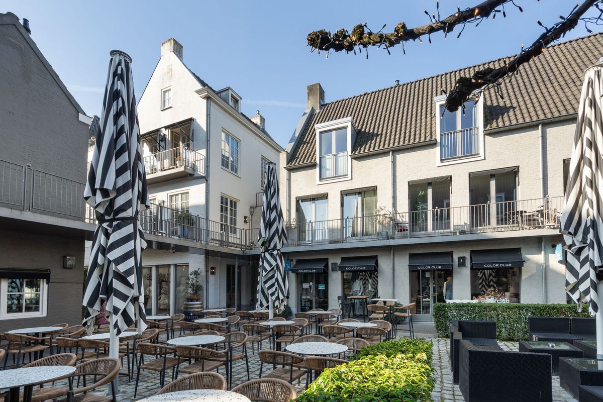 t' Sas 22 Photo Blur 0