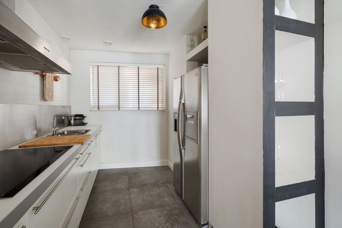 t' Sas 22 Photo Blur 10