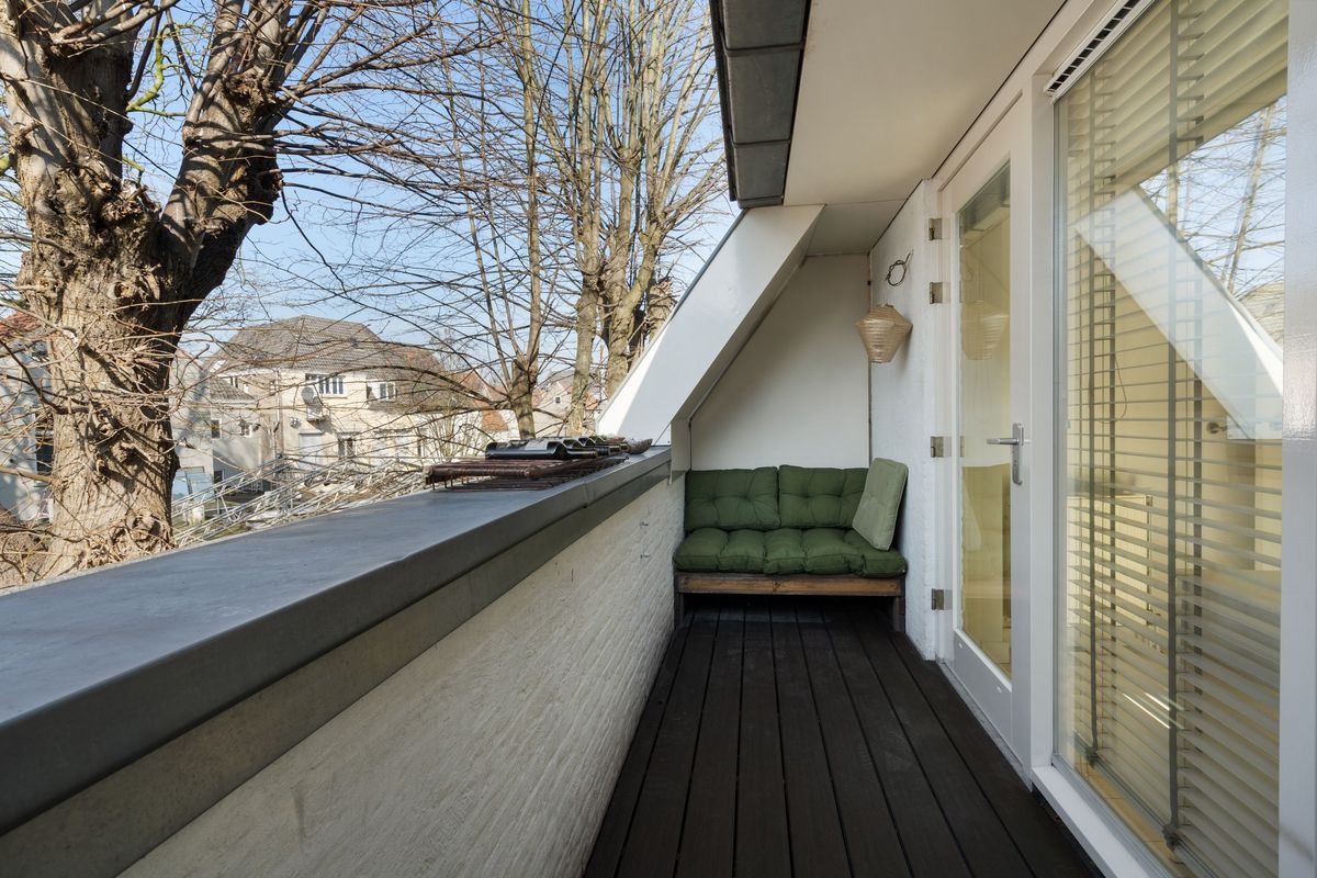 t' Sas 22 Photo Blur 14