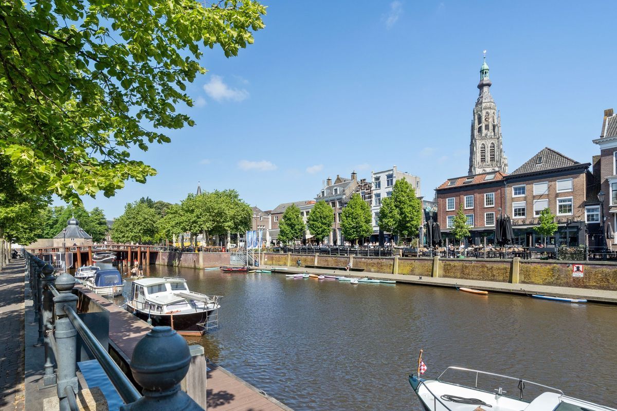 t' Sas 22 Photo Blur 50