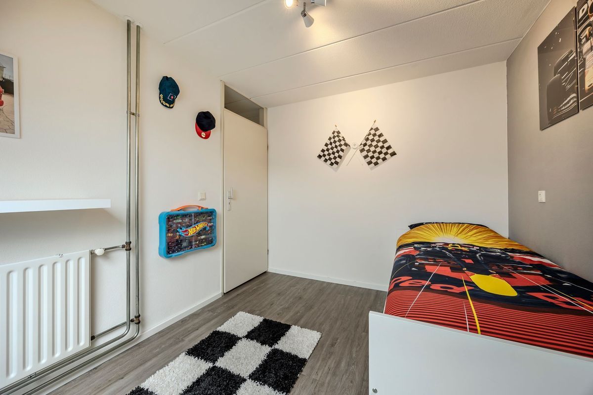 Bongelakker 55 - A Photo Blur 29