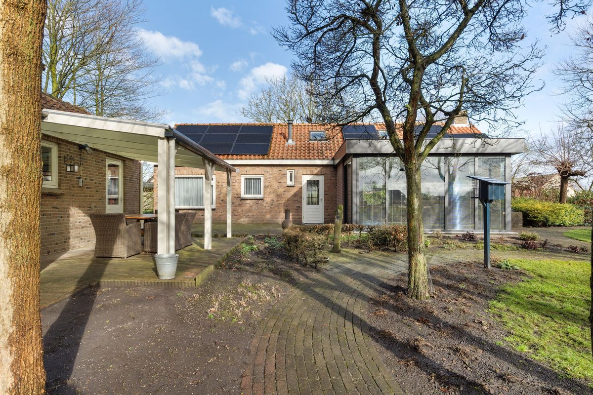 Liesstraat 104 Photo Blur 40