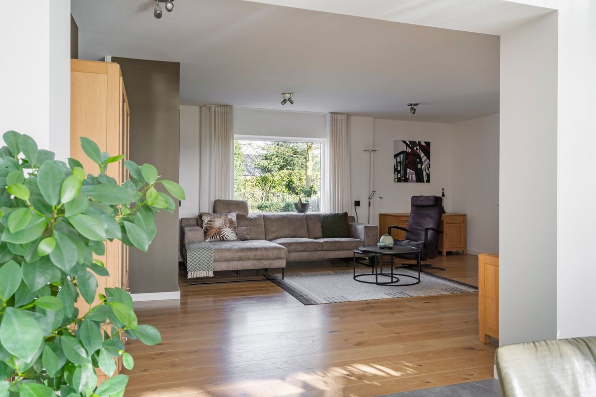 Liesstraat 104 Photo Blur 12