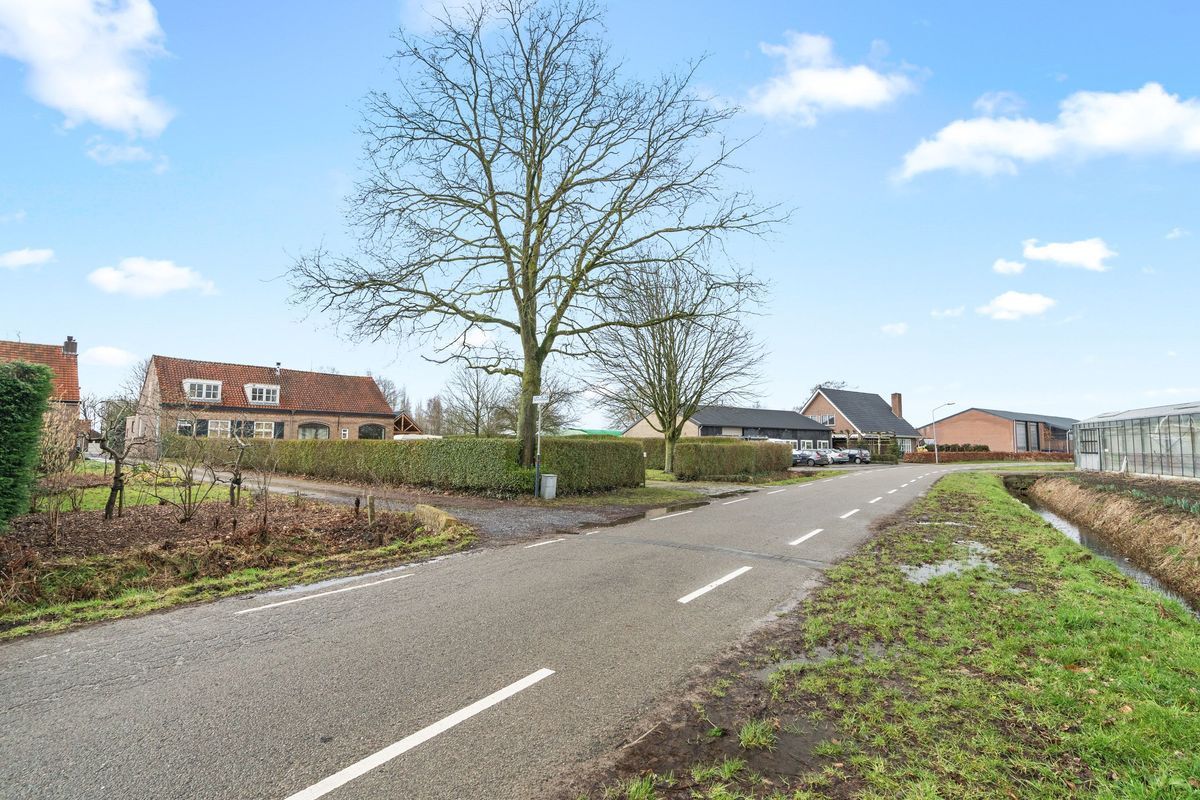 Liesstraat 104 Photo Blur 50