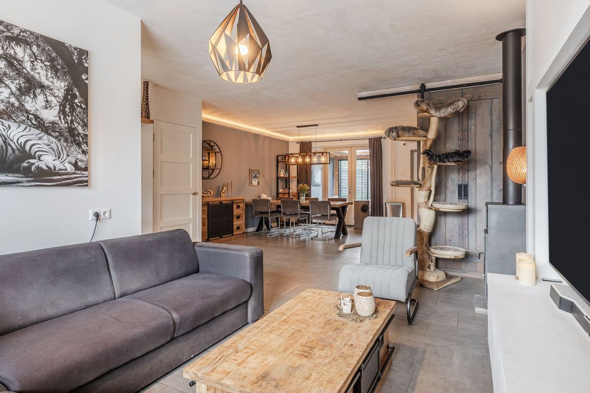 Paganinistraat 14 Photo Blur 3