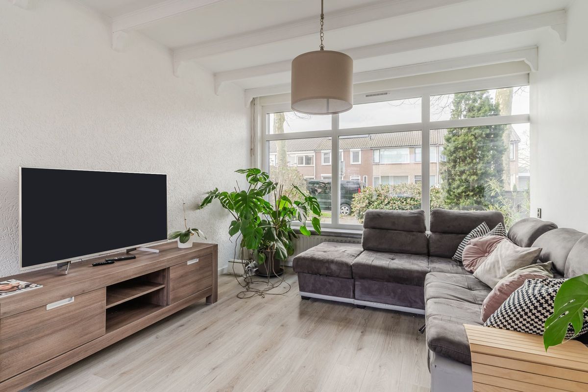 Dr. Schaepmanlaan 23 Photo Blur 4