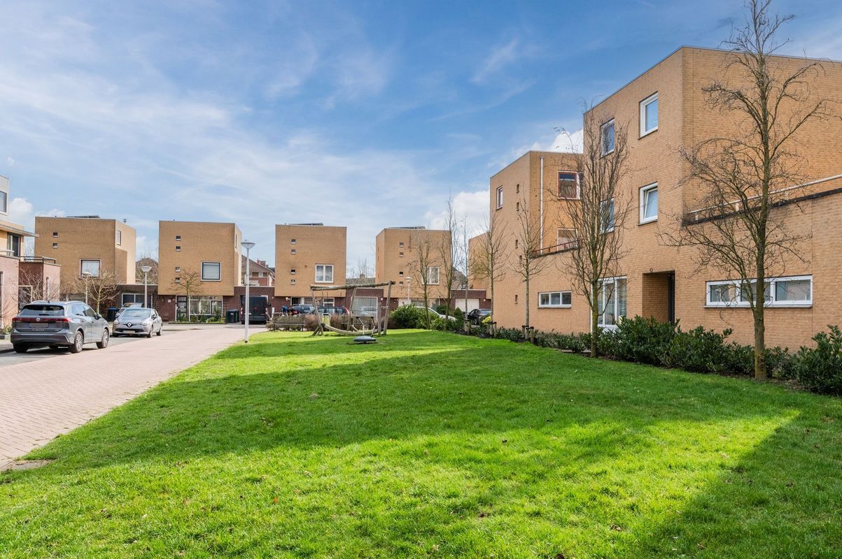 Ouverture 46 Photo Blur 49