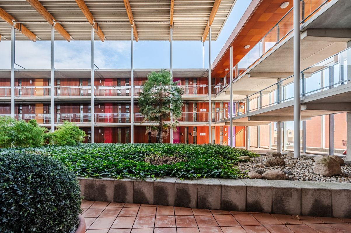 Ouverture 46 Photo Blur 37