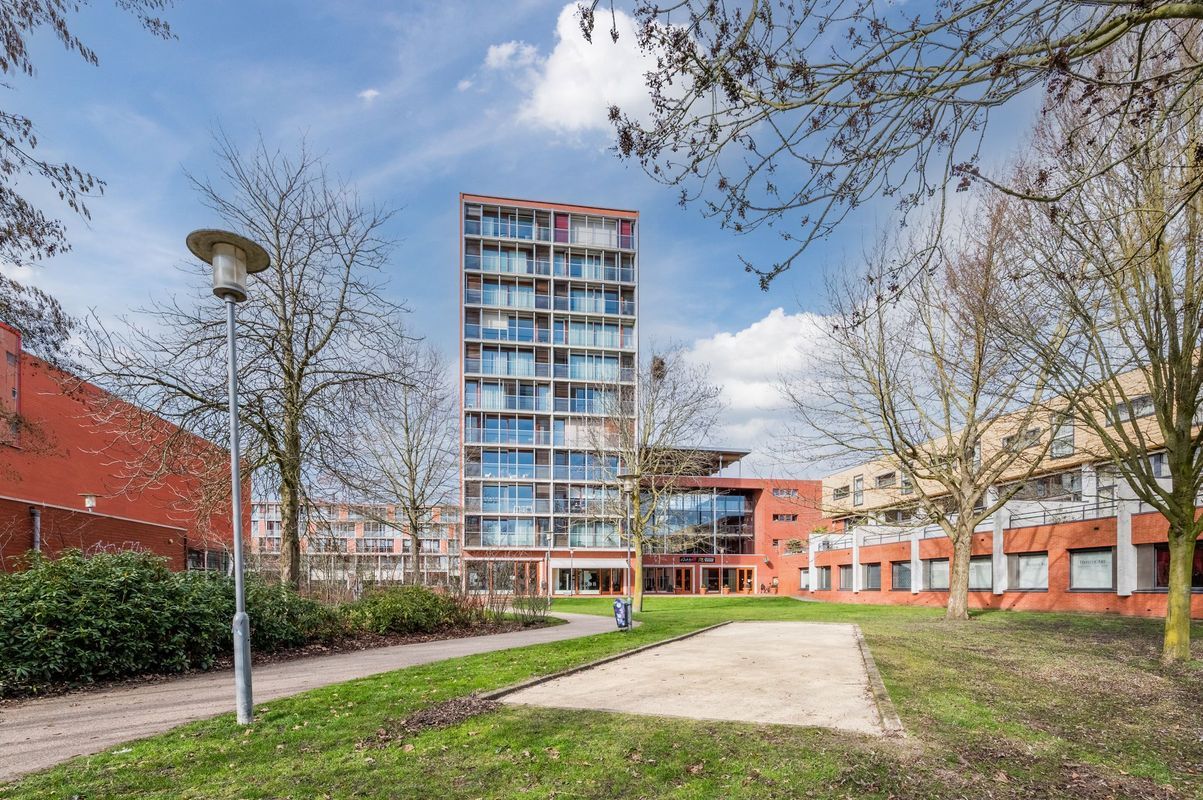 Ouverture 46 Photo Blur 46