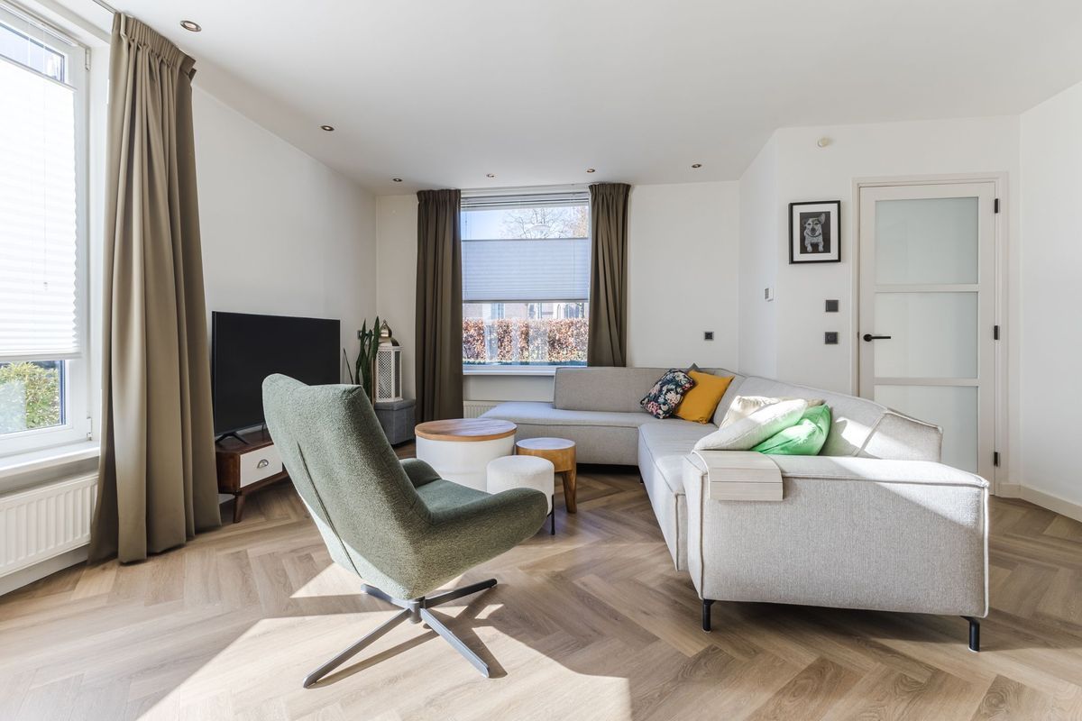 Schadewijkstraat 4 Photo Blur 6