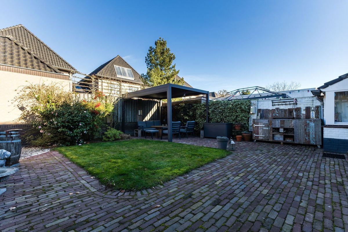 Schadewijkstraat 4 Photo Blur 36