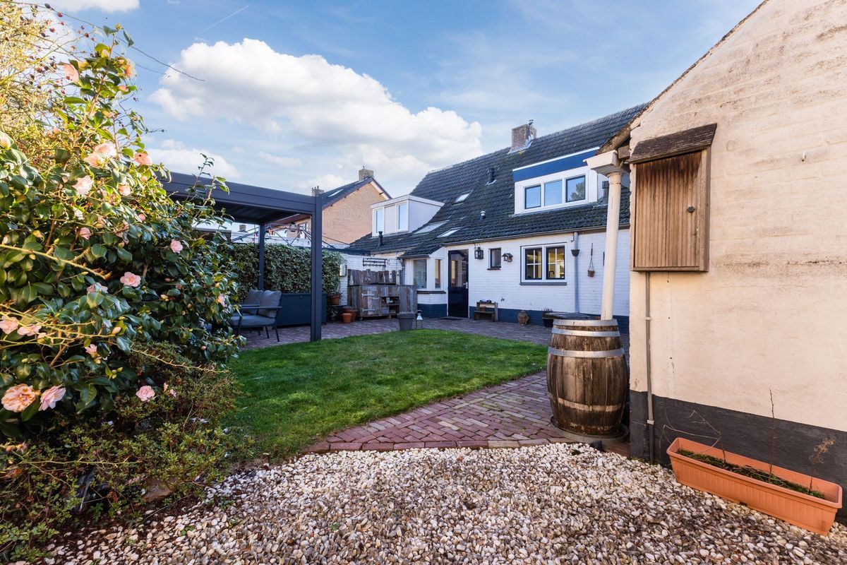 Schadewijkstraat 4 Photo Blur 38