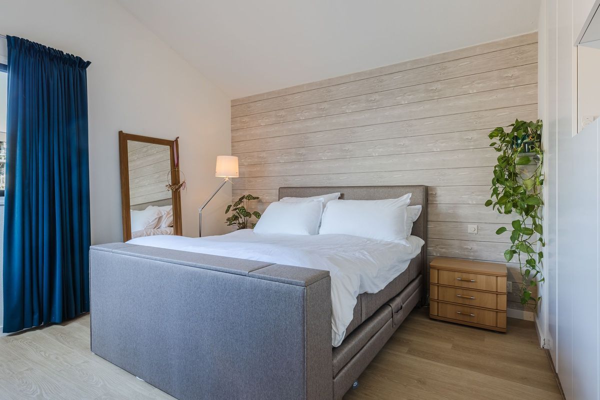 Mr. J.H. de Pontplein 27 Photo Blur 14