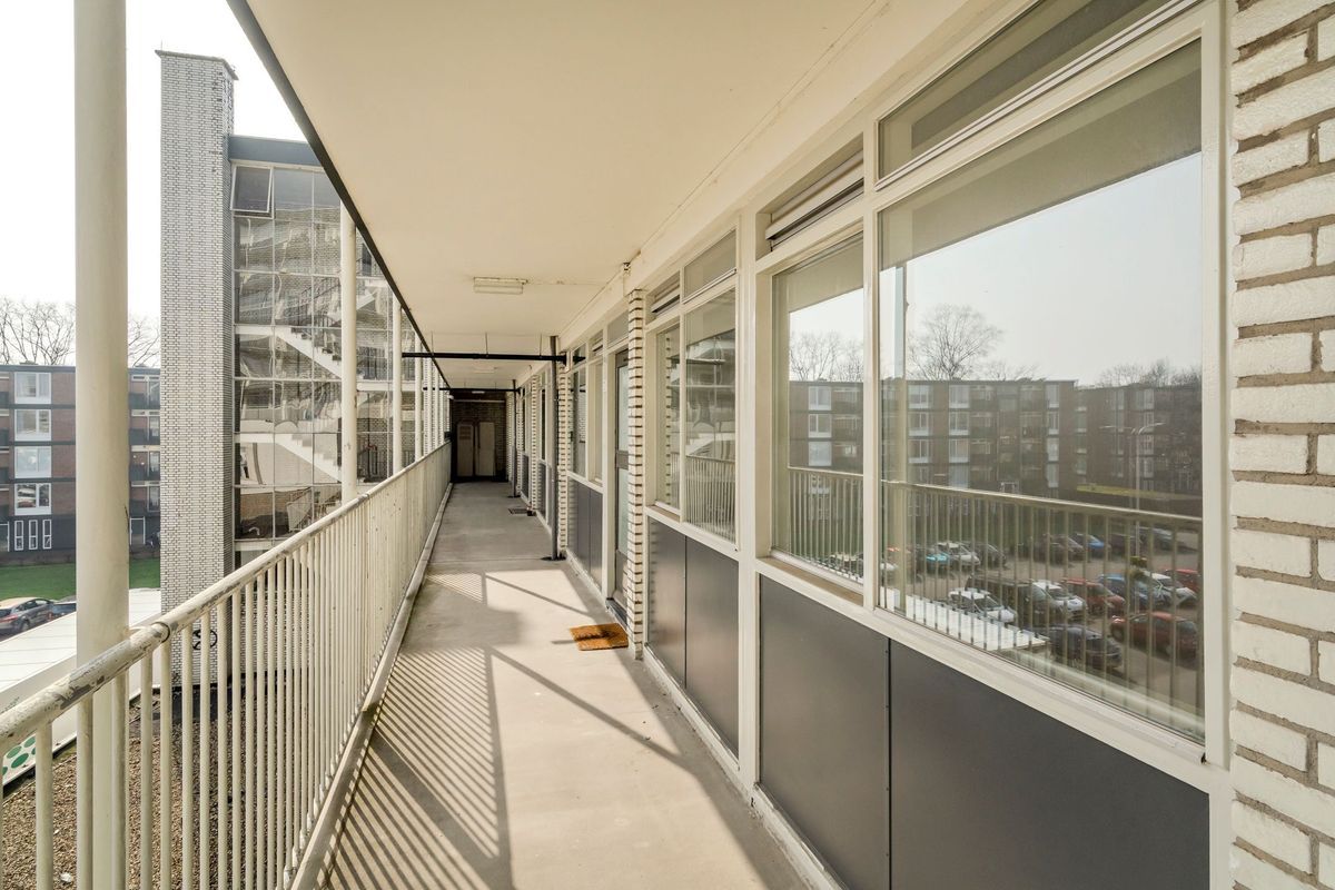 Tobias Asserlaan 121 Photo Blur 21