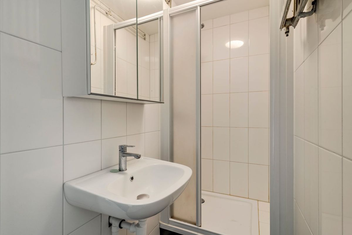 Tobias Asserlaan 121 Photo Blur 19