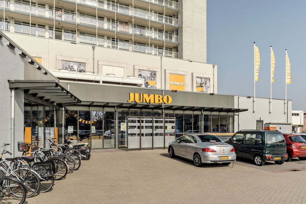 Tobias Asserlaan 121 Photo Blur 25