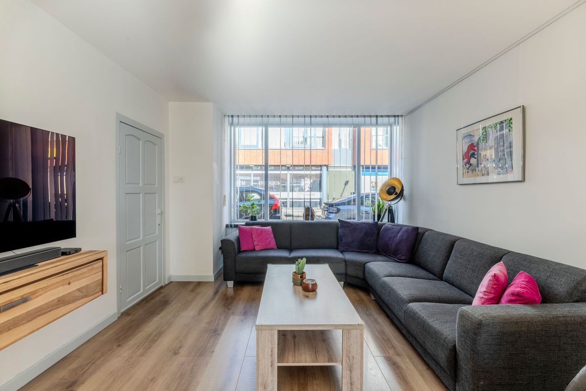 Lange Nieuwstraat 52 Photo Blur 2