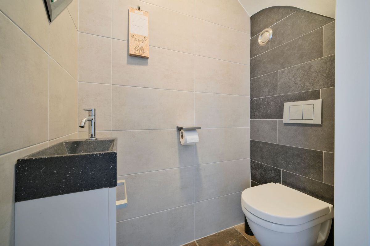 Hoevelakenstraat 24 Photo Blur 24