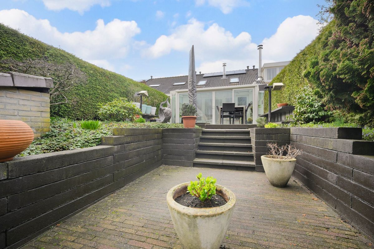 Hoevelakenstraat 24 Photo Blur 40