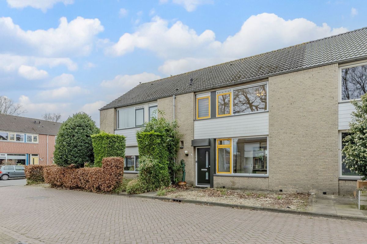 van Bleiswijkhof 3 Photo Blur 27