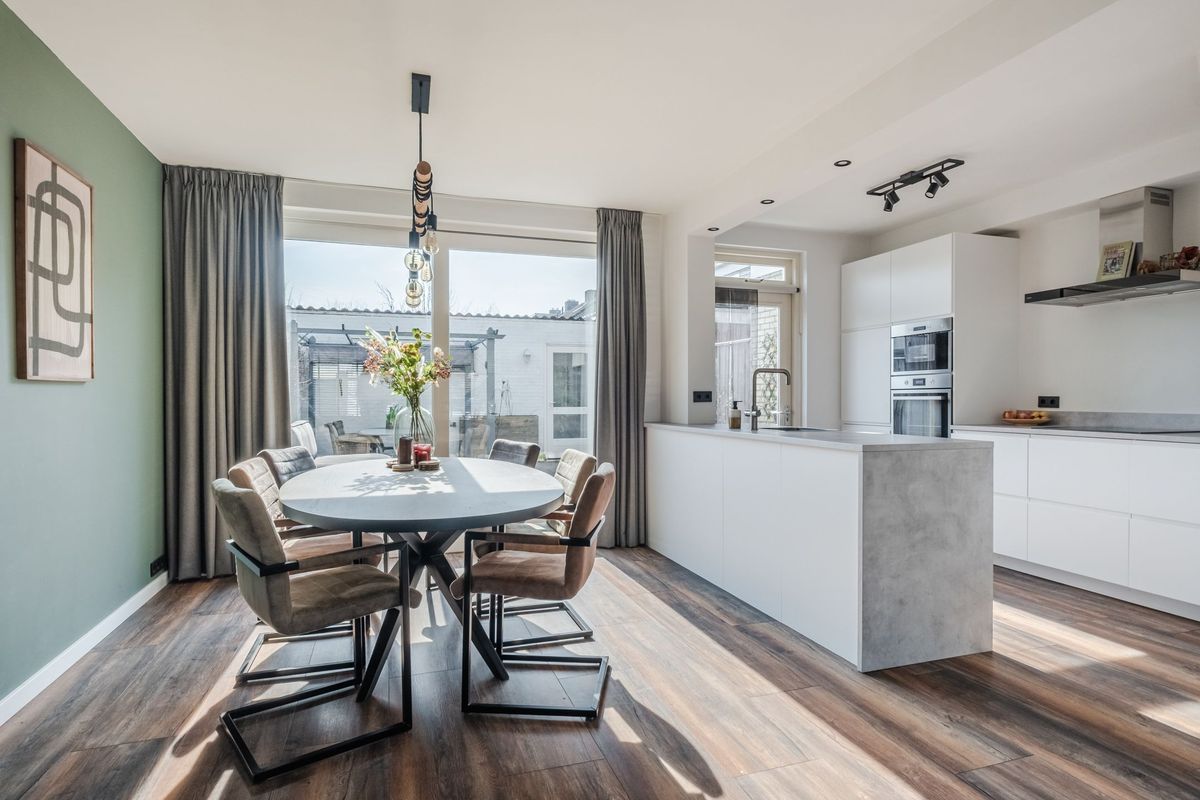 de Leuren 6 Photo Blur 2