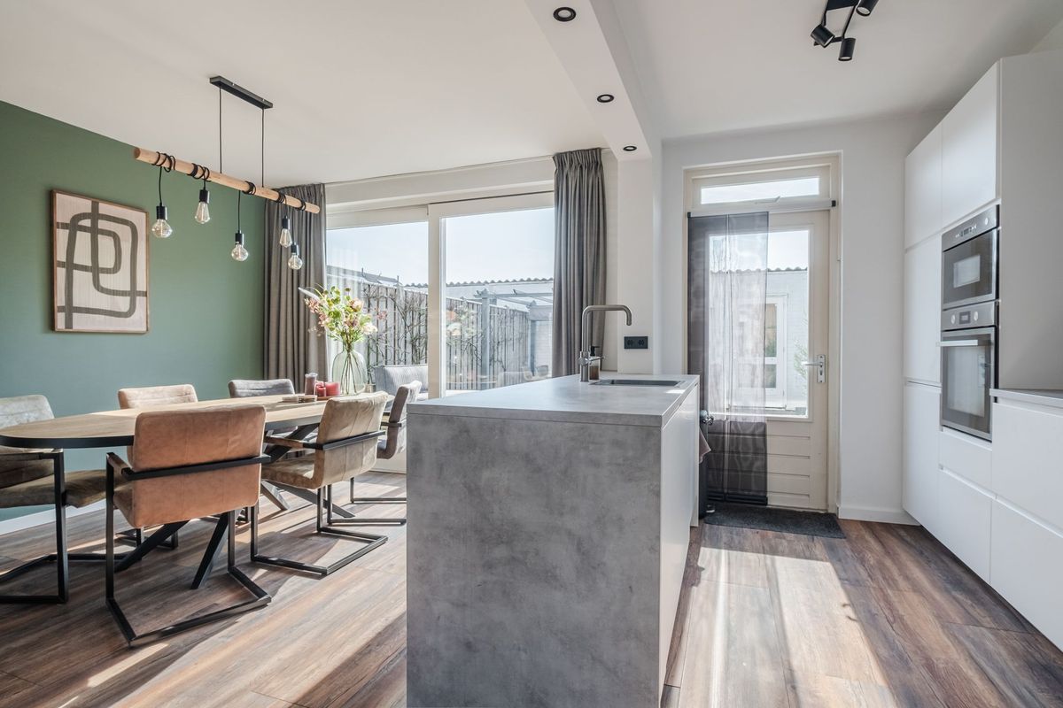 de Leuren 6 Photo Blur 11