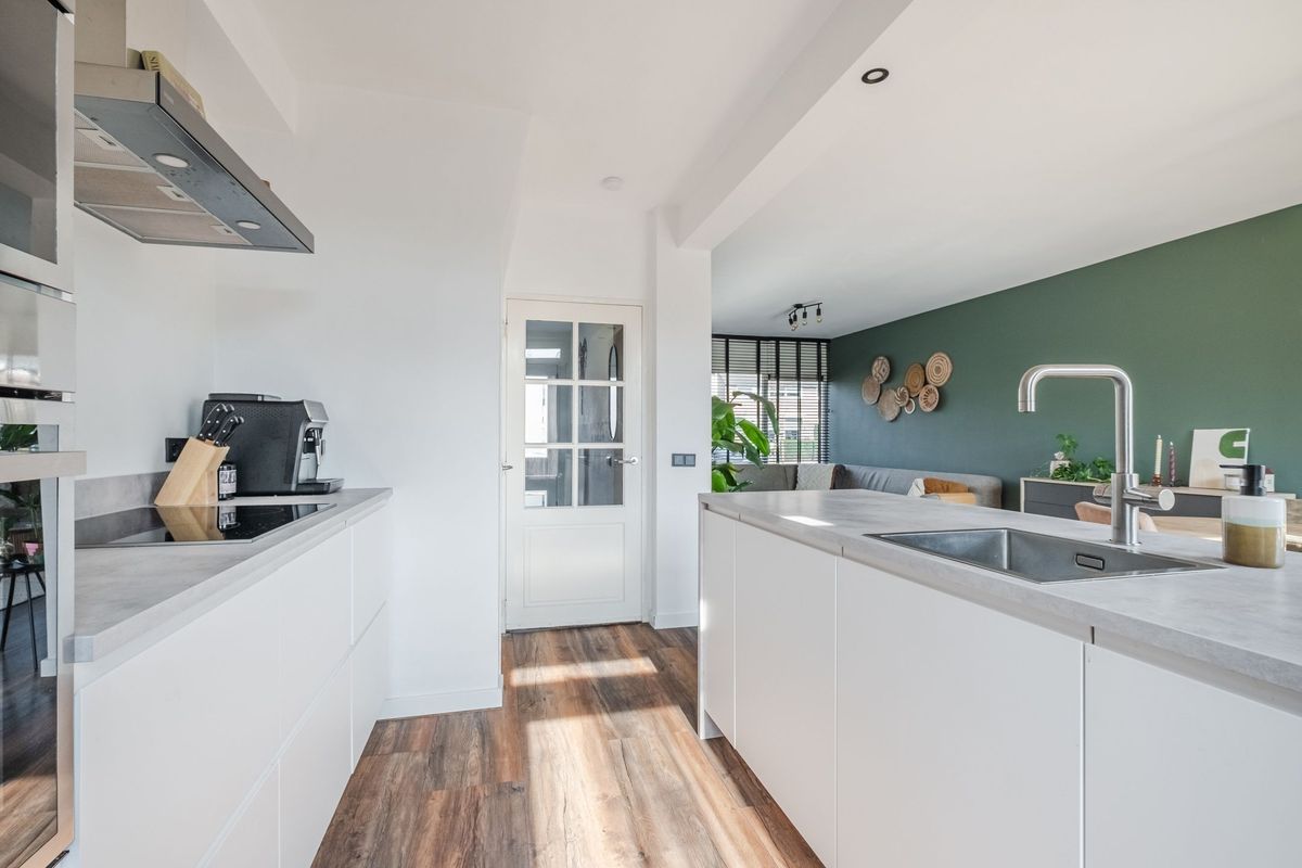 de Leuren 6 Photo Blur 12