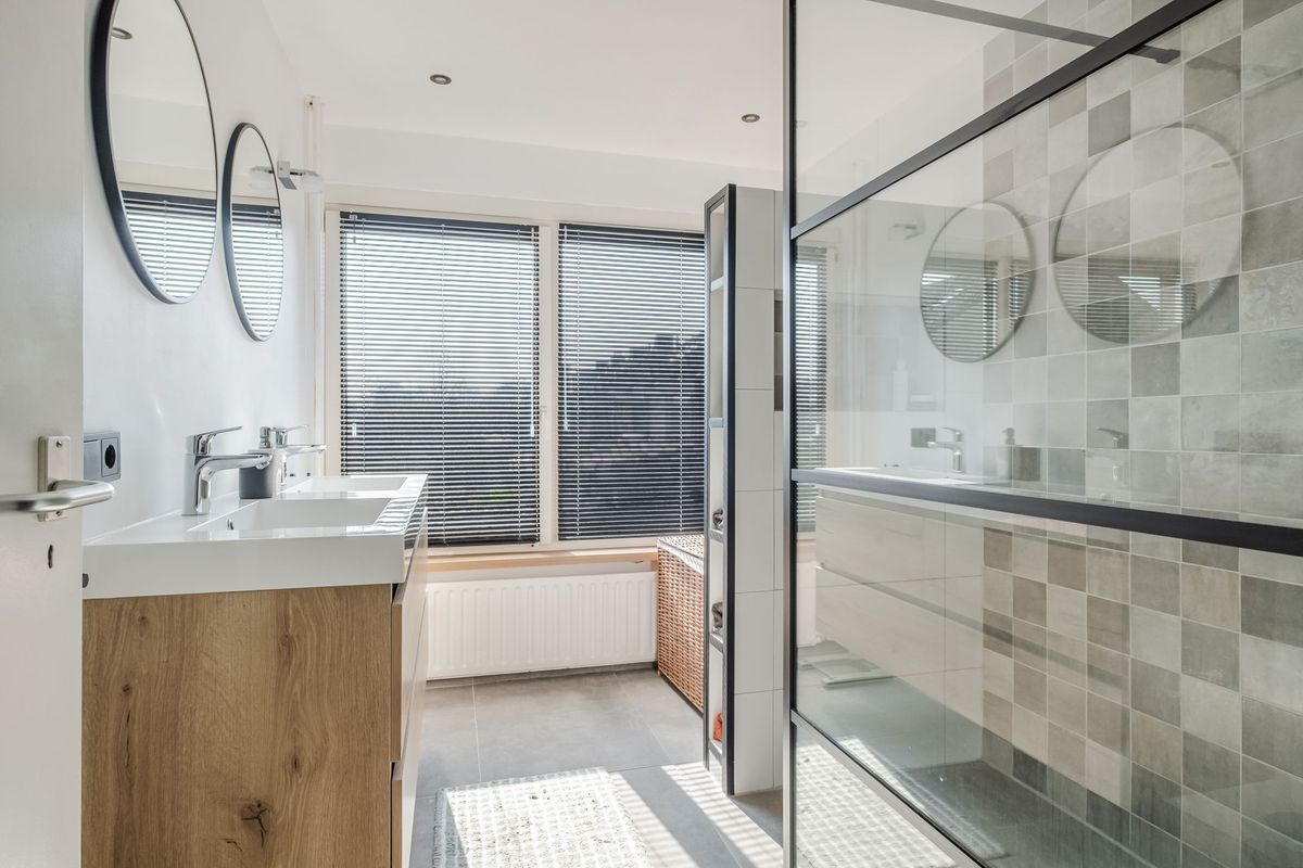 de Leuren 6 Photo Blur 3