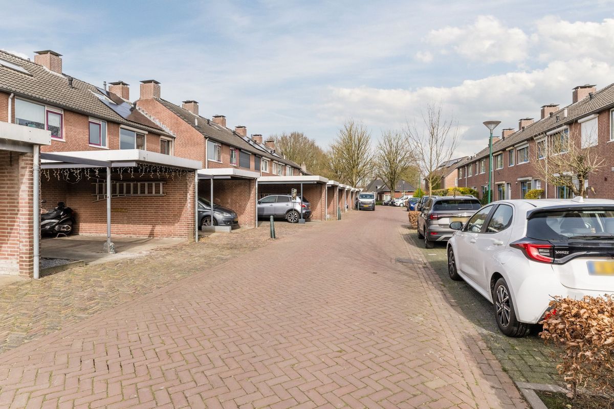 Kruithoorn 5 Photo Blur 32