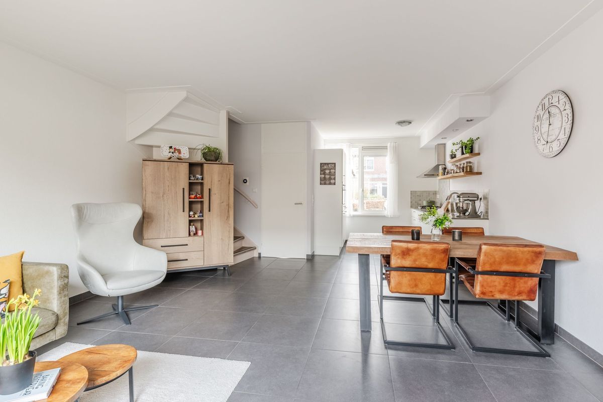 Kruithoorn 5 Photo Blur 10