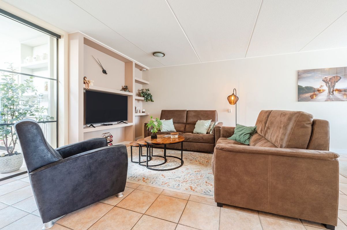 Aragorn 67 Photo Blur 9