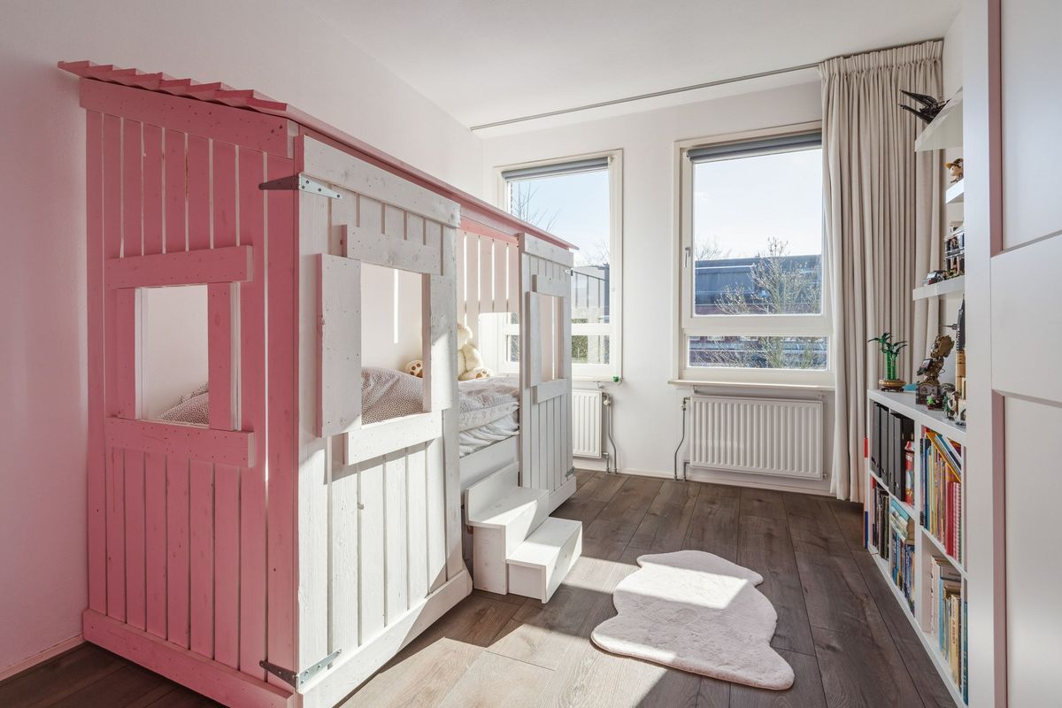 Groenlingstraat 10 Photo Blur 24