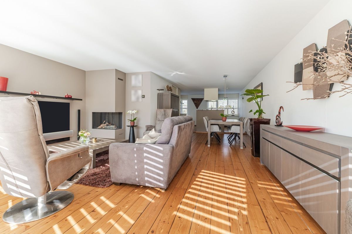 Gandalf 41 Photo Blur 2