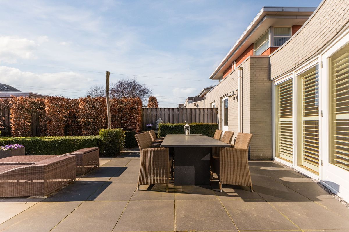 Gandalf 41 Photo Blur 36