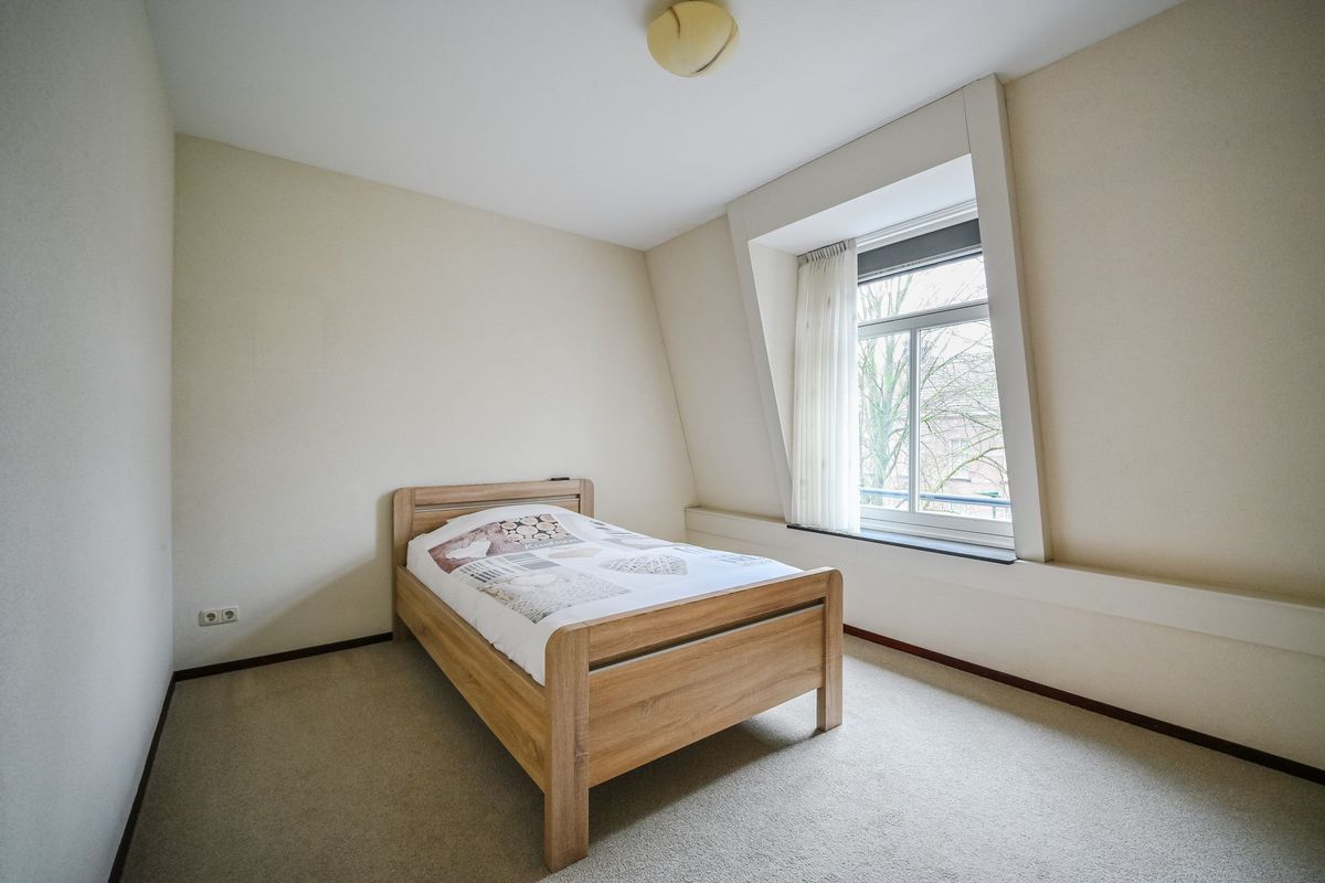 Hoge Ham 46 - G Photo Blur 3