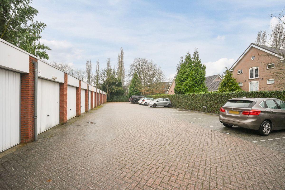 Hoge Ham 46 - G Photo Blur 40