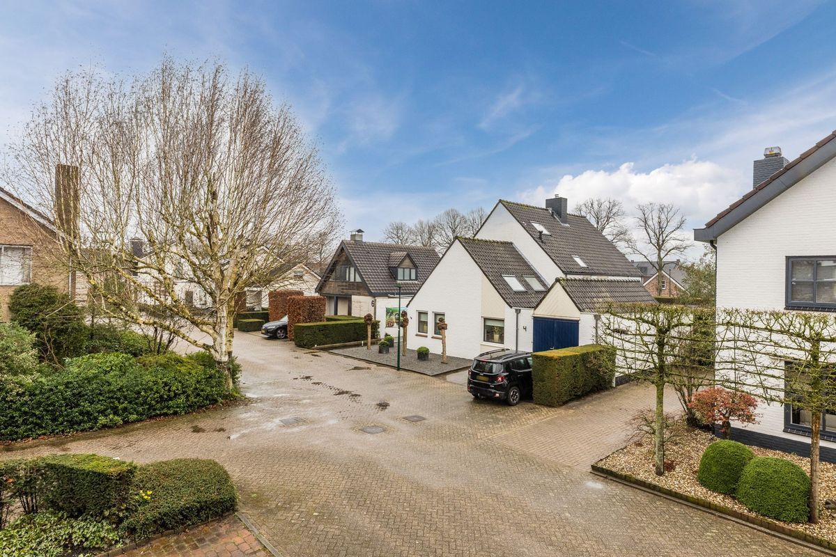 Beverdonk 3 Photo Blur 33