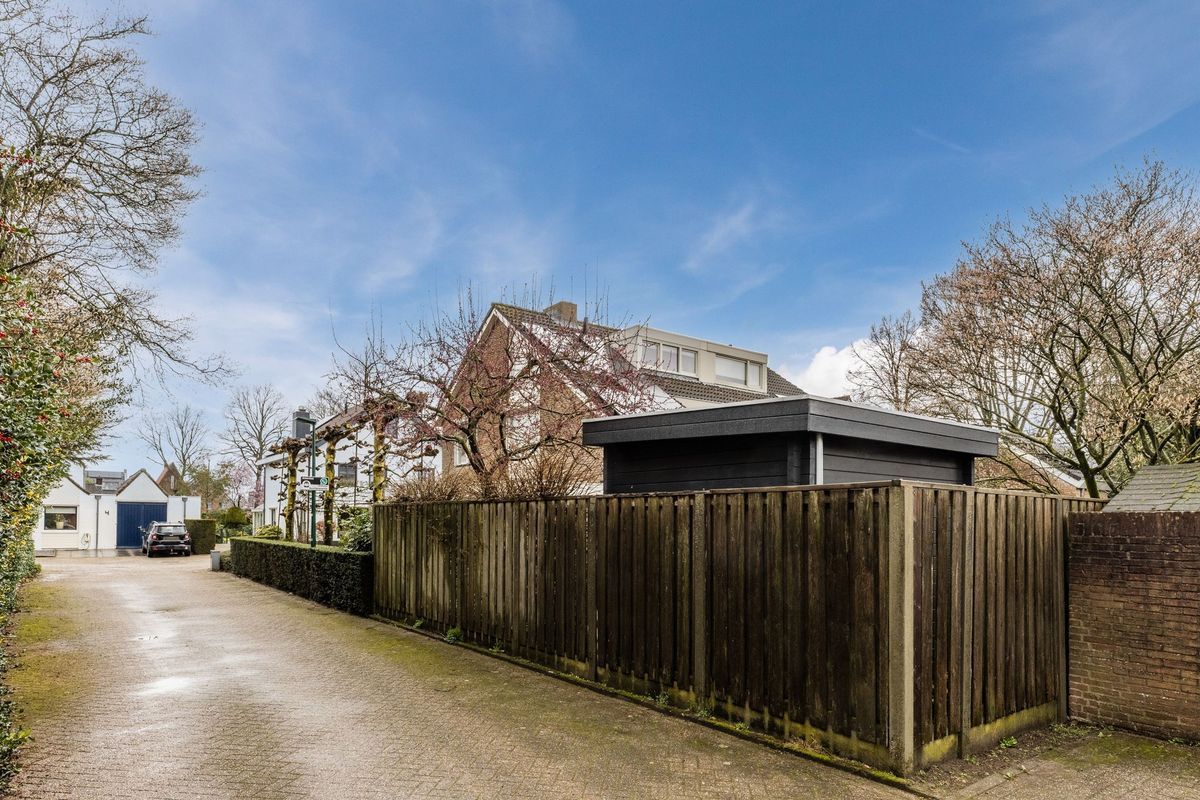 Beverdonk 3 Photo Blur 16