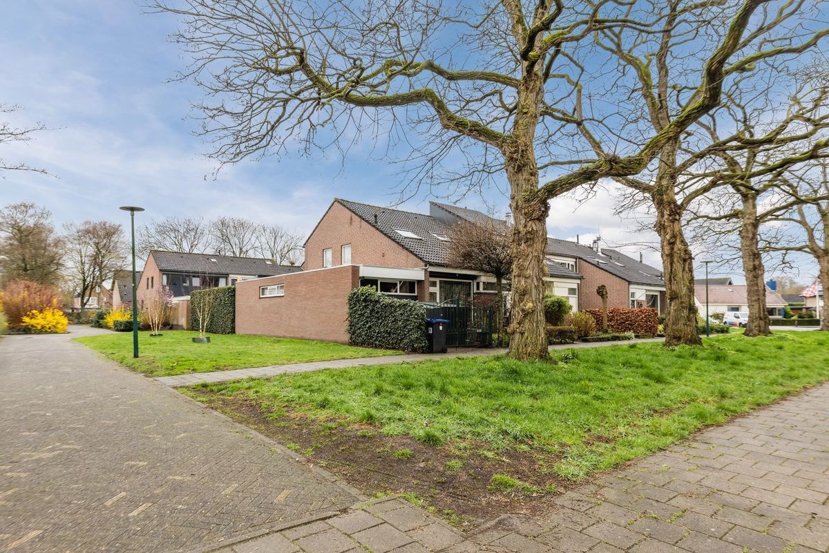 Beverdonk 3 Photo Blur 30