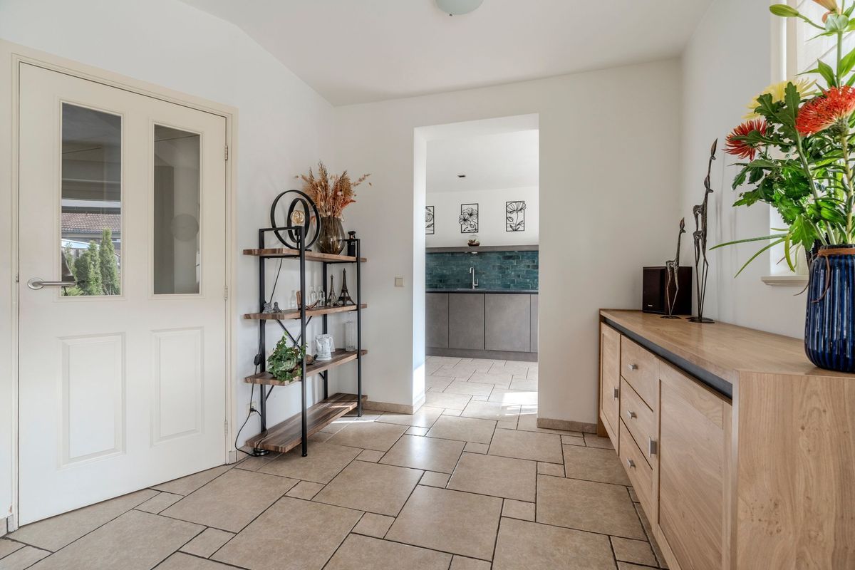 Wede 7 Photo Blur 17