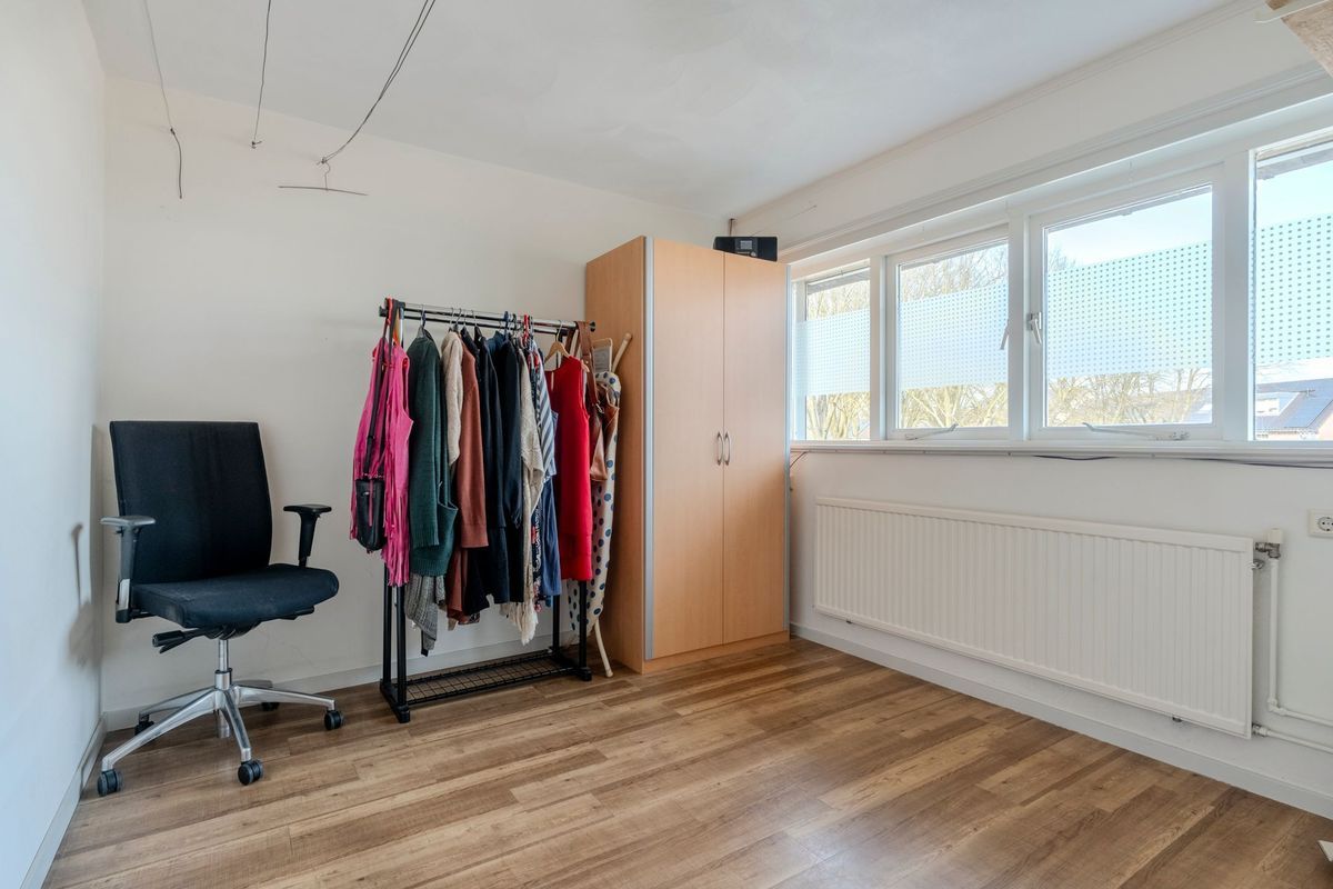 Wede 7 Photo Blur 28