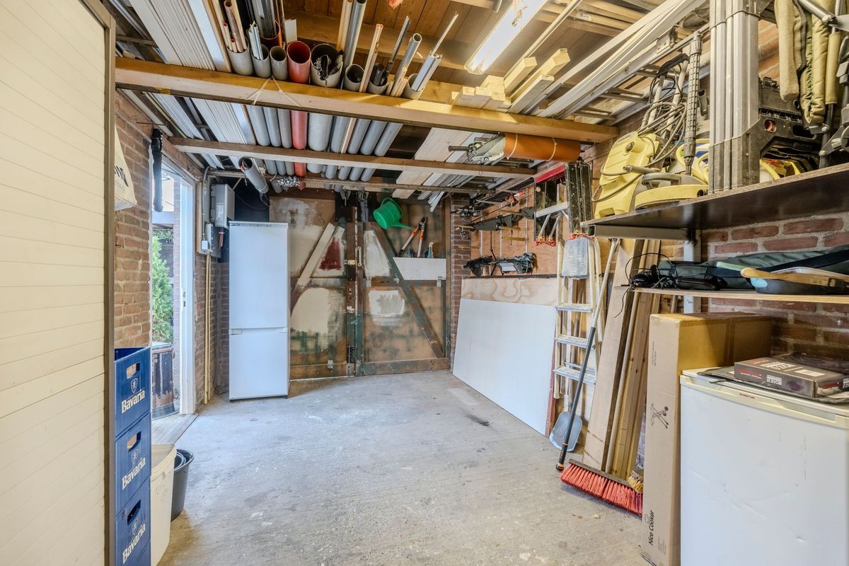 Wede 7 Photo Blur 47