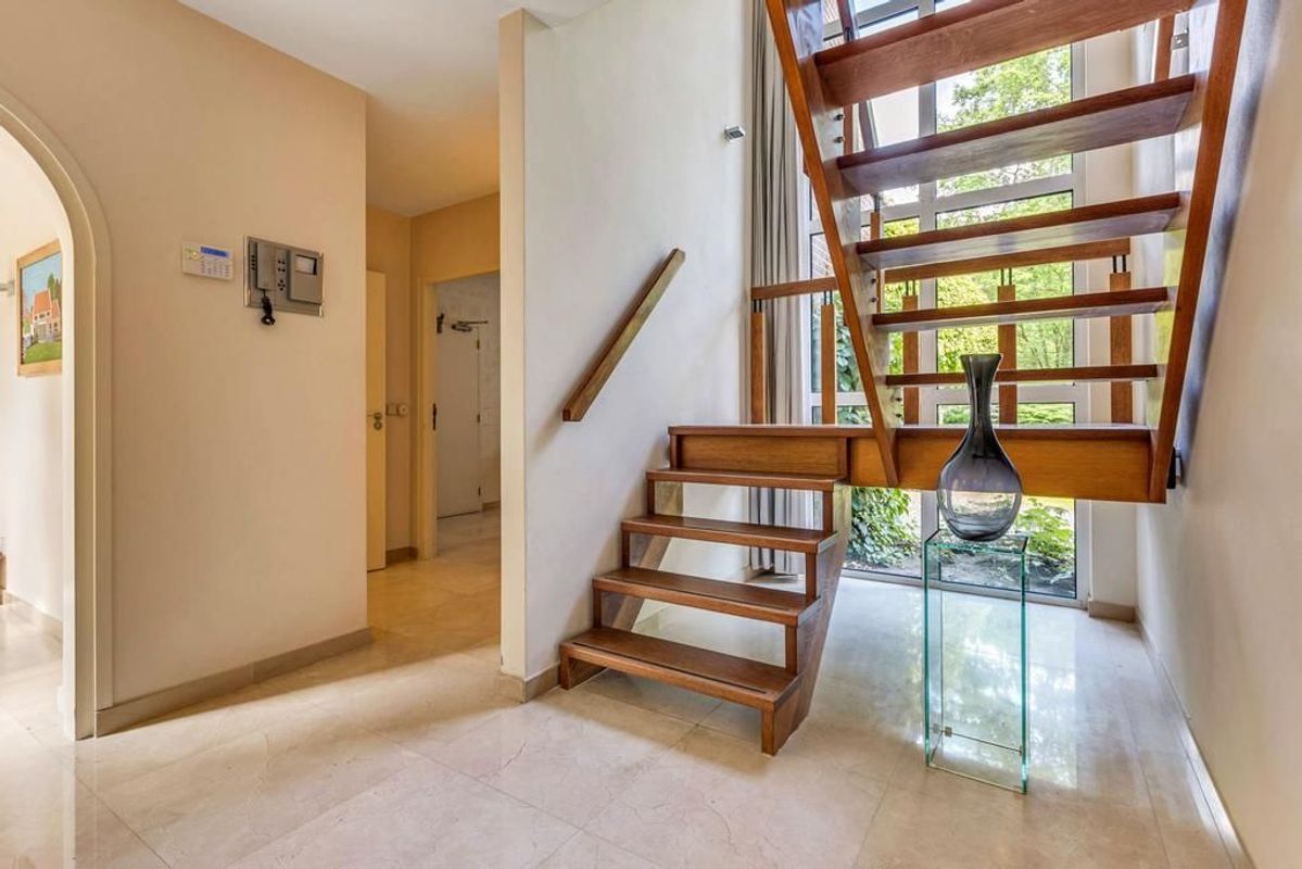 Haagdoorn 11 Photo Blur 6