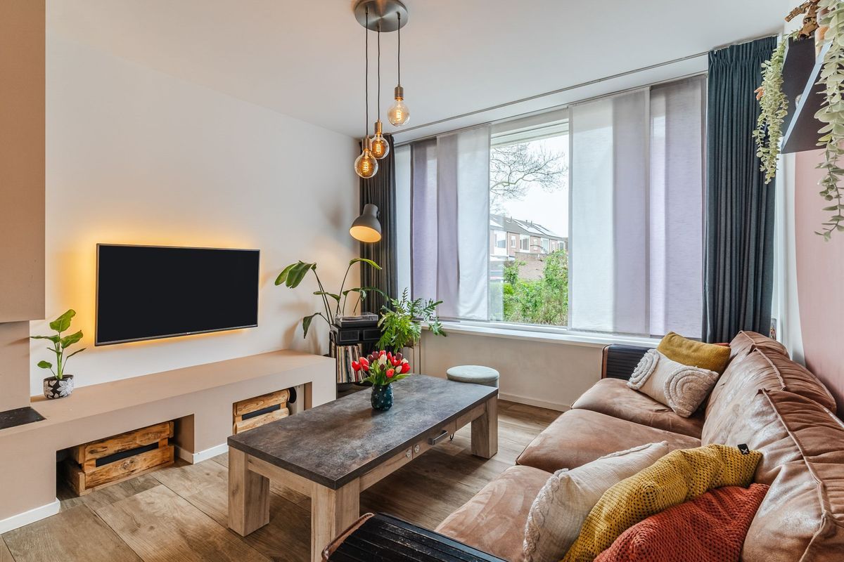 Perosistraat 34 Photo Blur 3